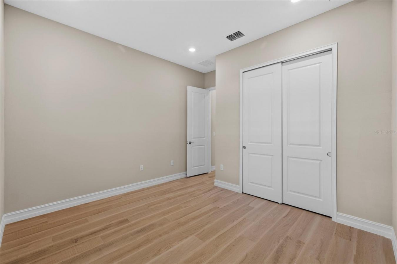 property-image-36