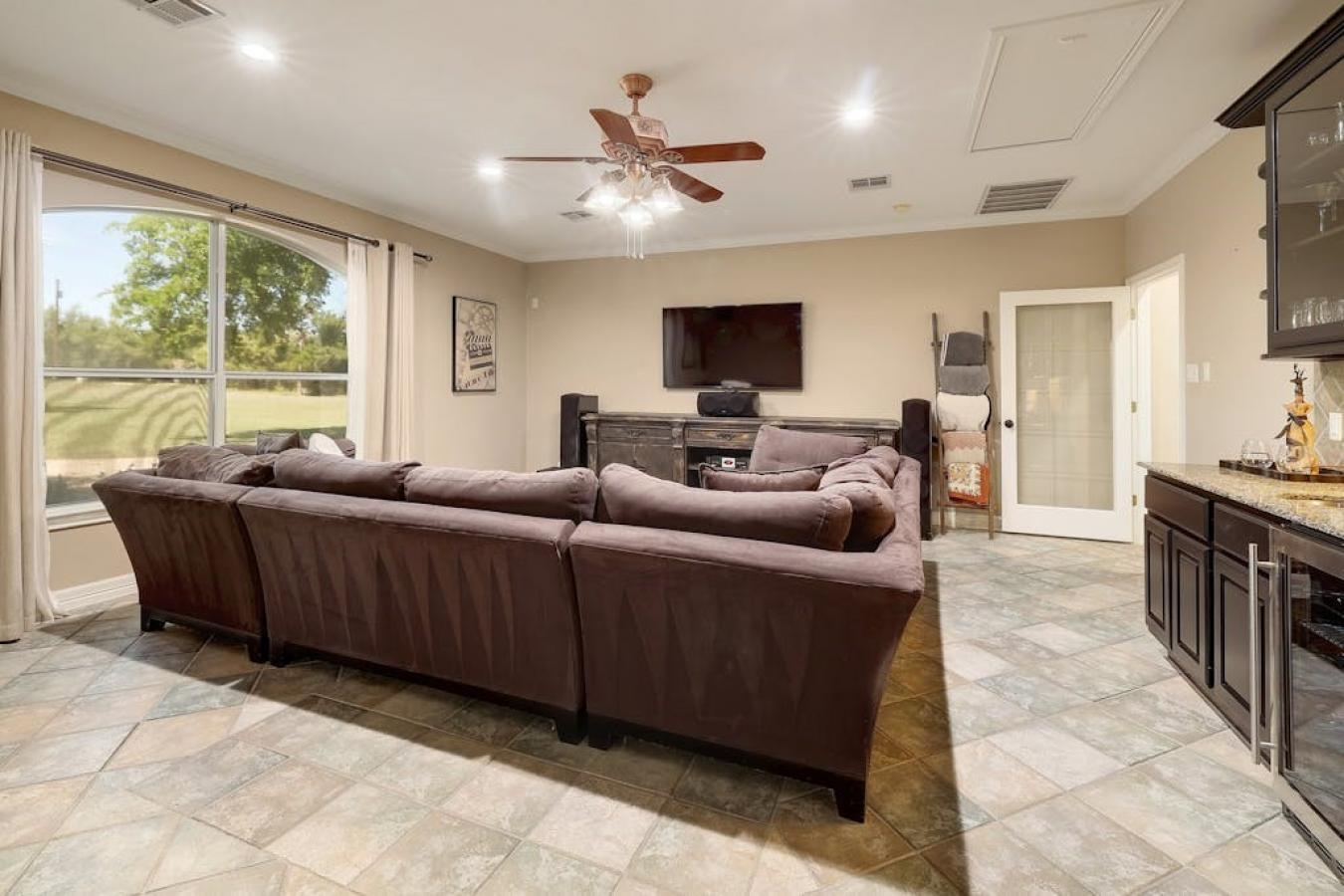 property-image-19