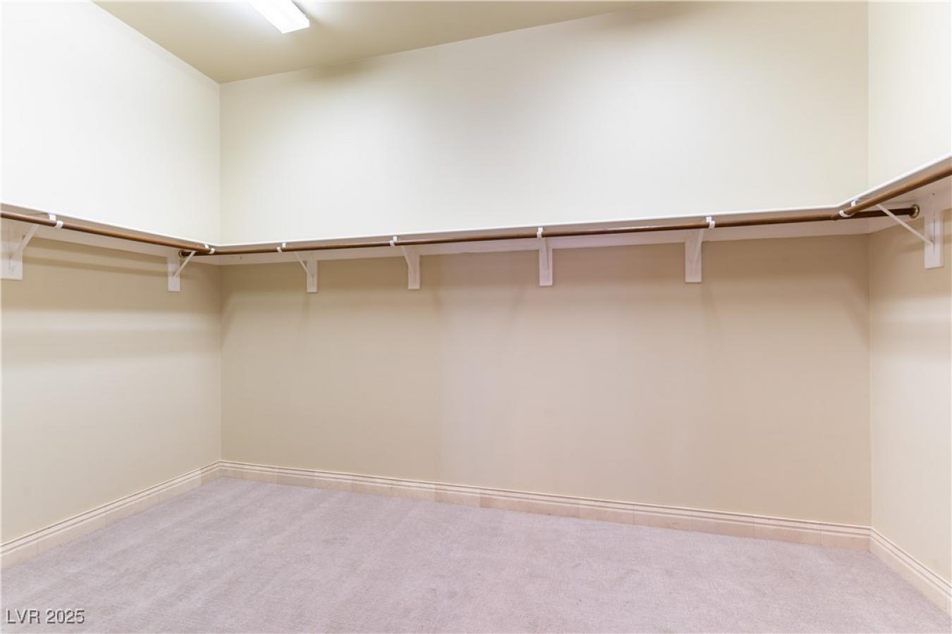 property-image-25