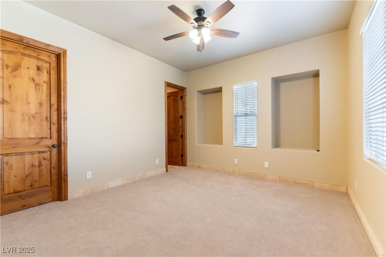 property-image-28