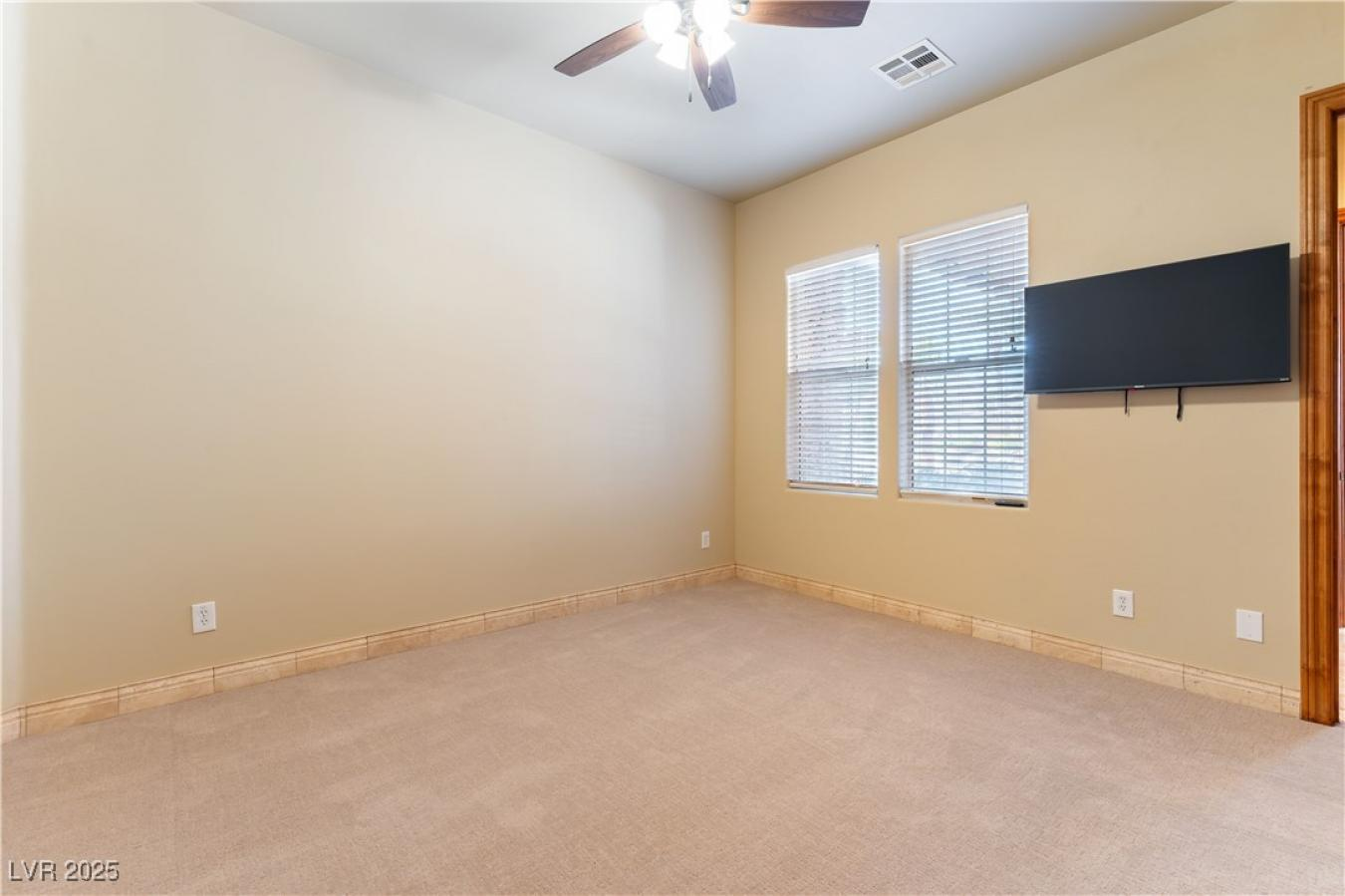 property-image-32