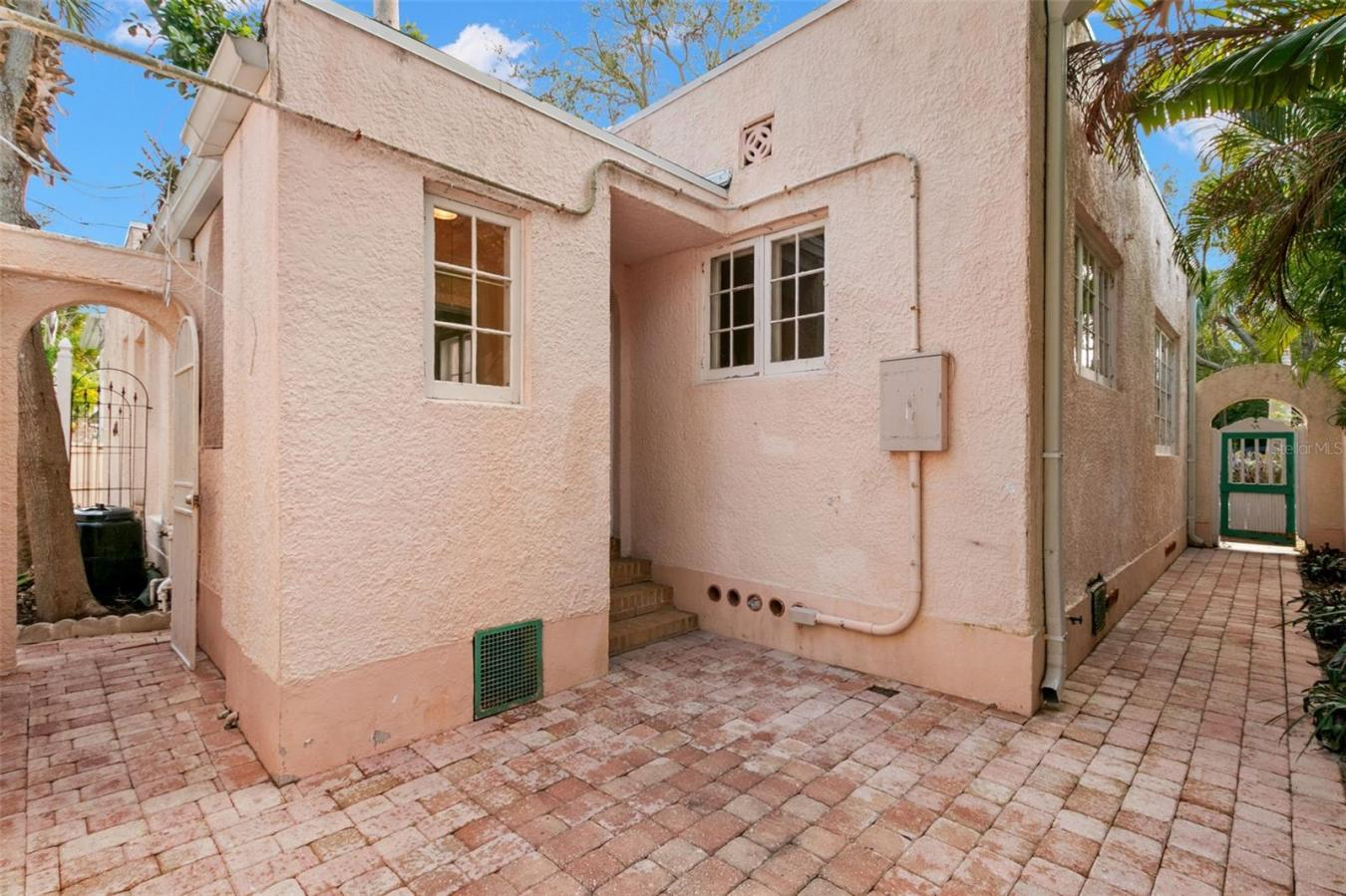 property-image-33