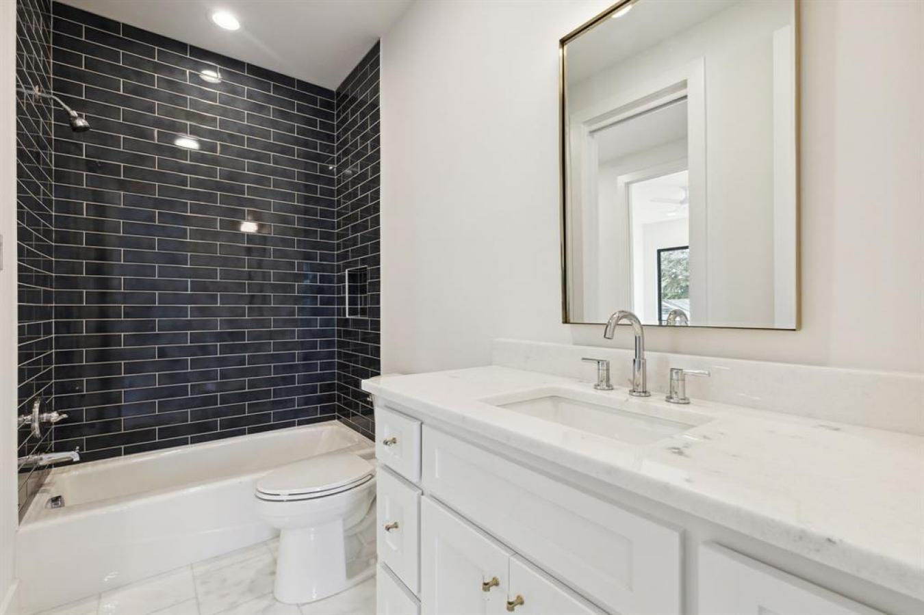 property-image-32