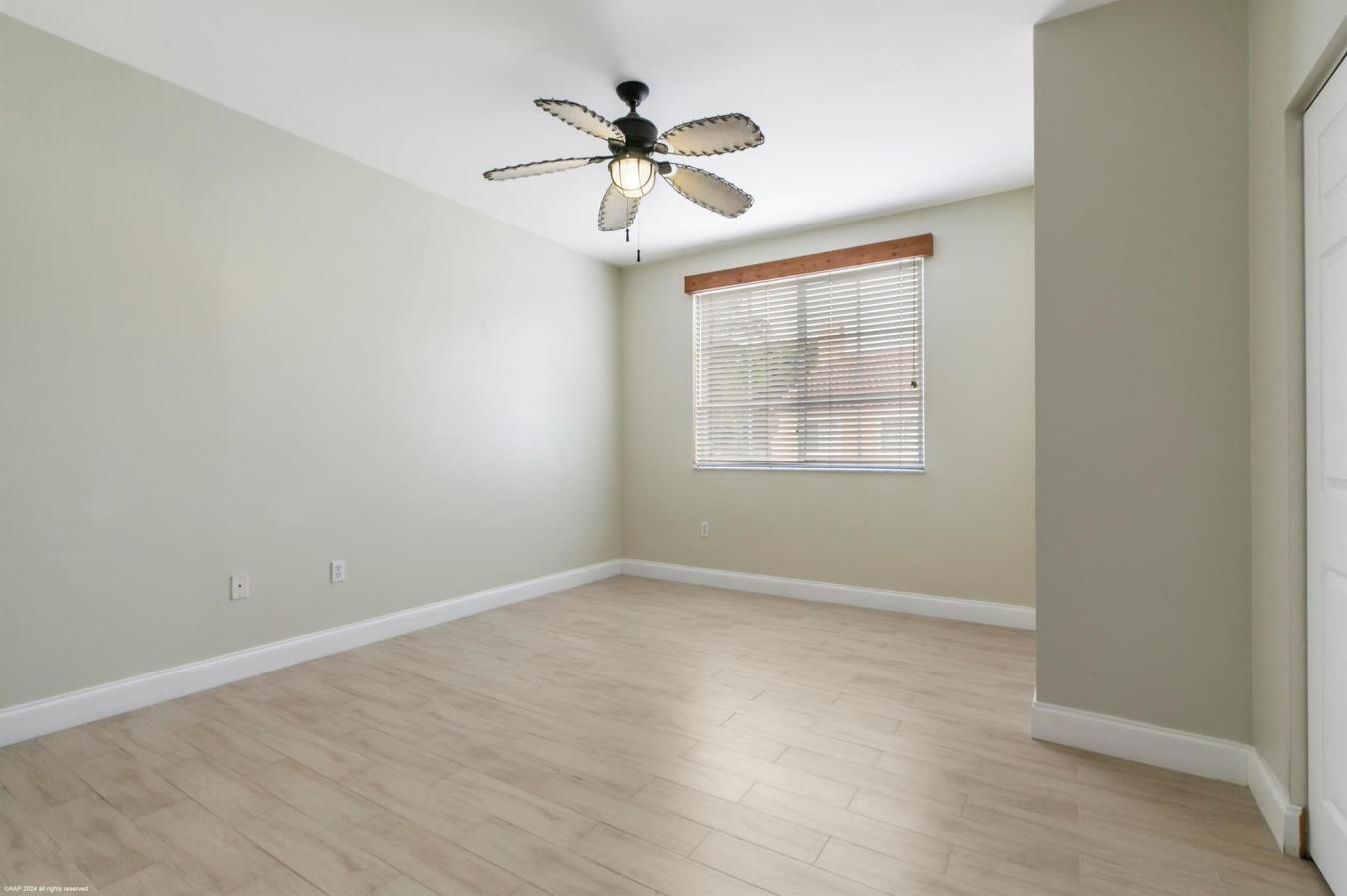 property-image-13