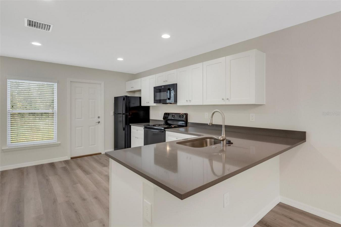 property-image-8