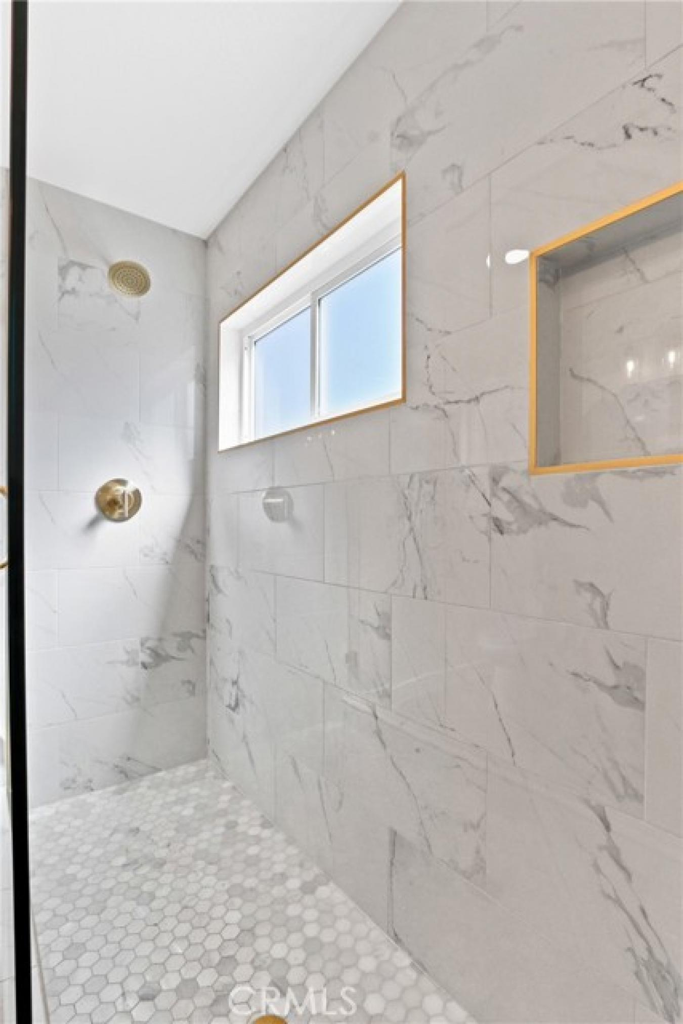 property-image-10