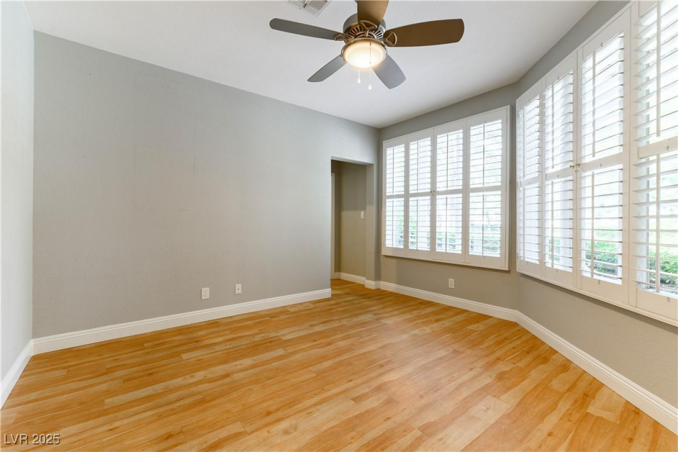 property-image-23