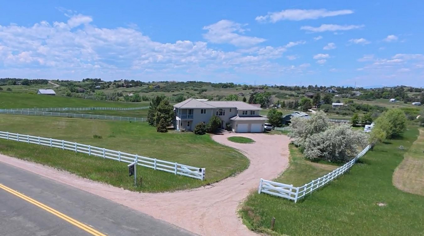 595 W Oak Hill Lane