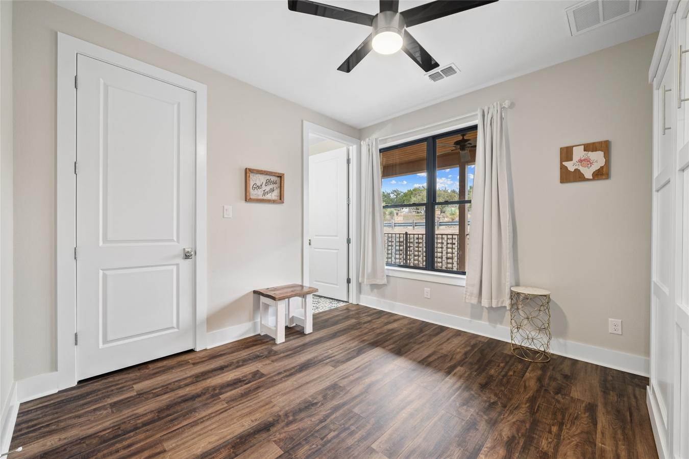 property-image-13
