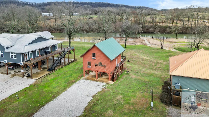 104 Andrews Lane