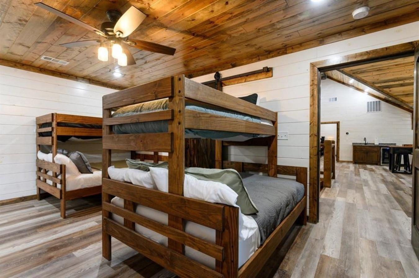property-image-35