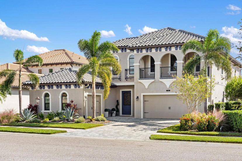 7634 WINDY HILL COVE