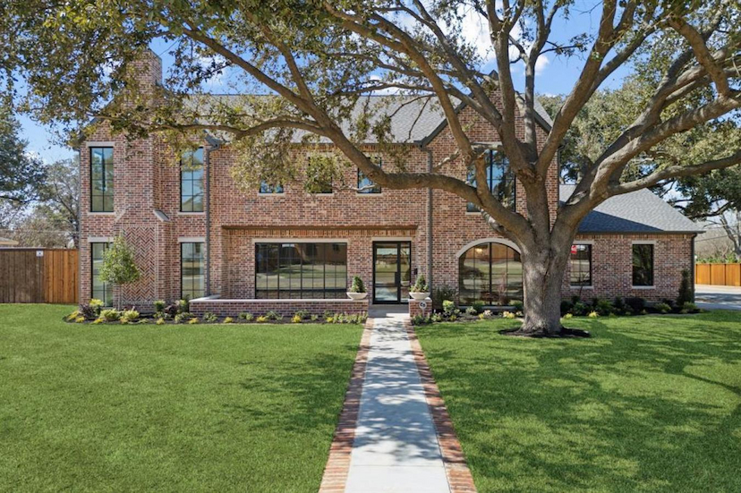 10335 Crestover