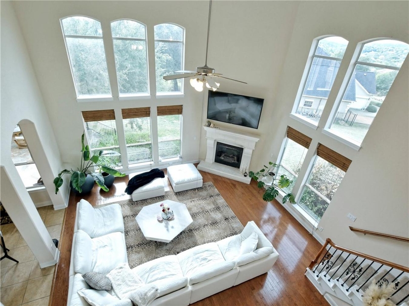 2201 Demona Drive