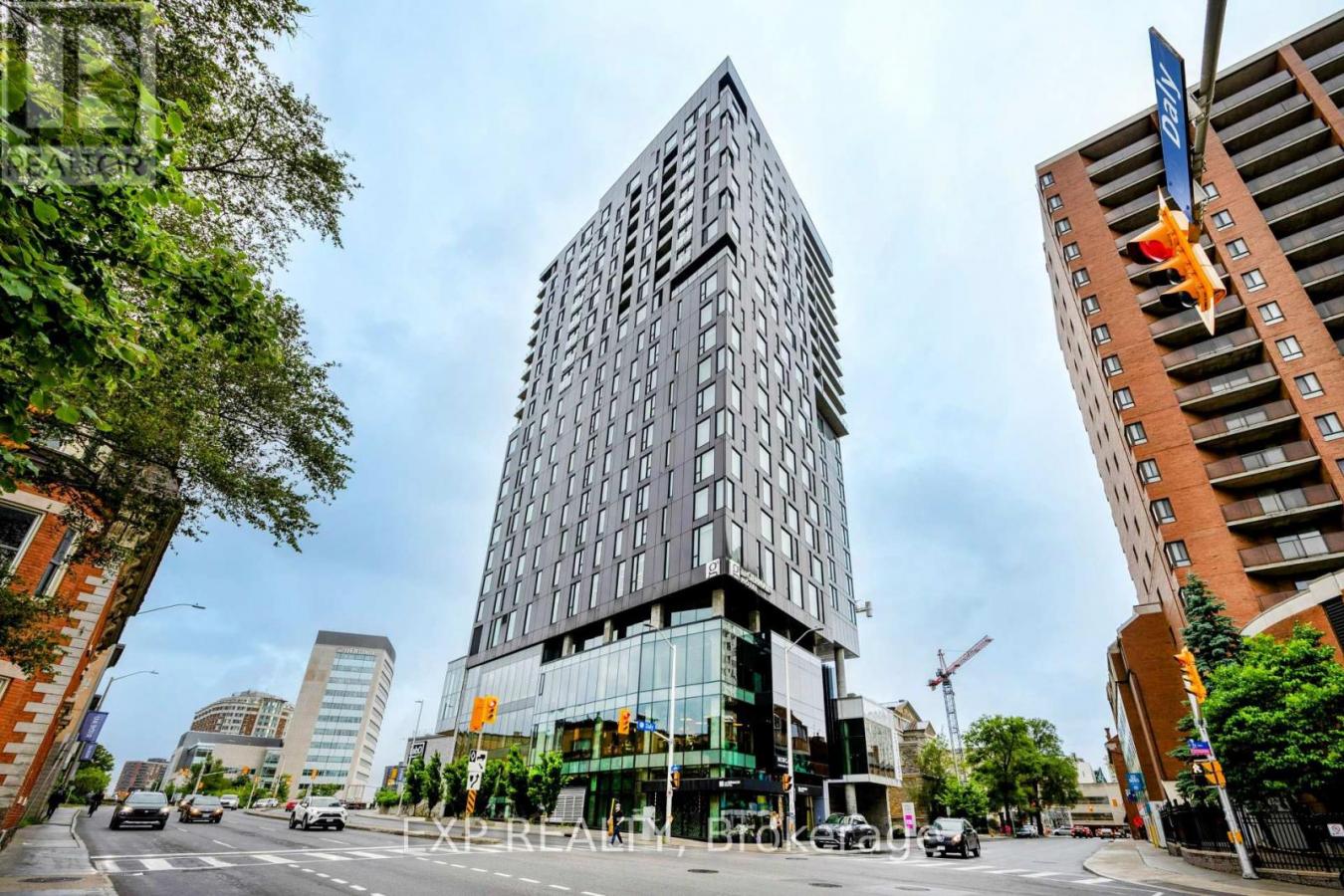 1711 - 20 DALY AVENUE