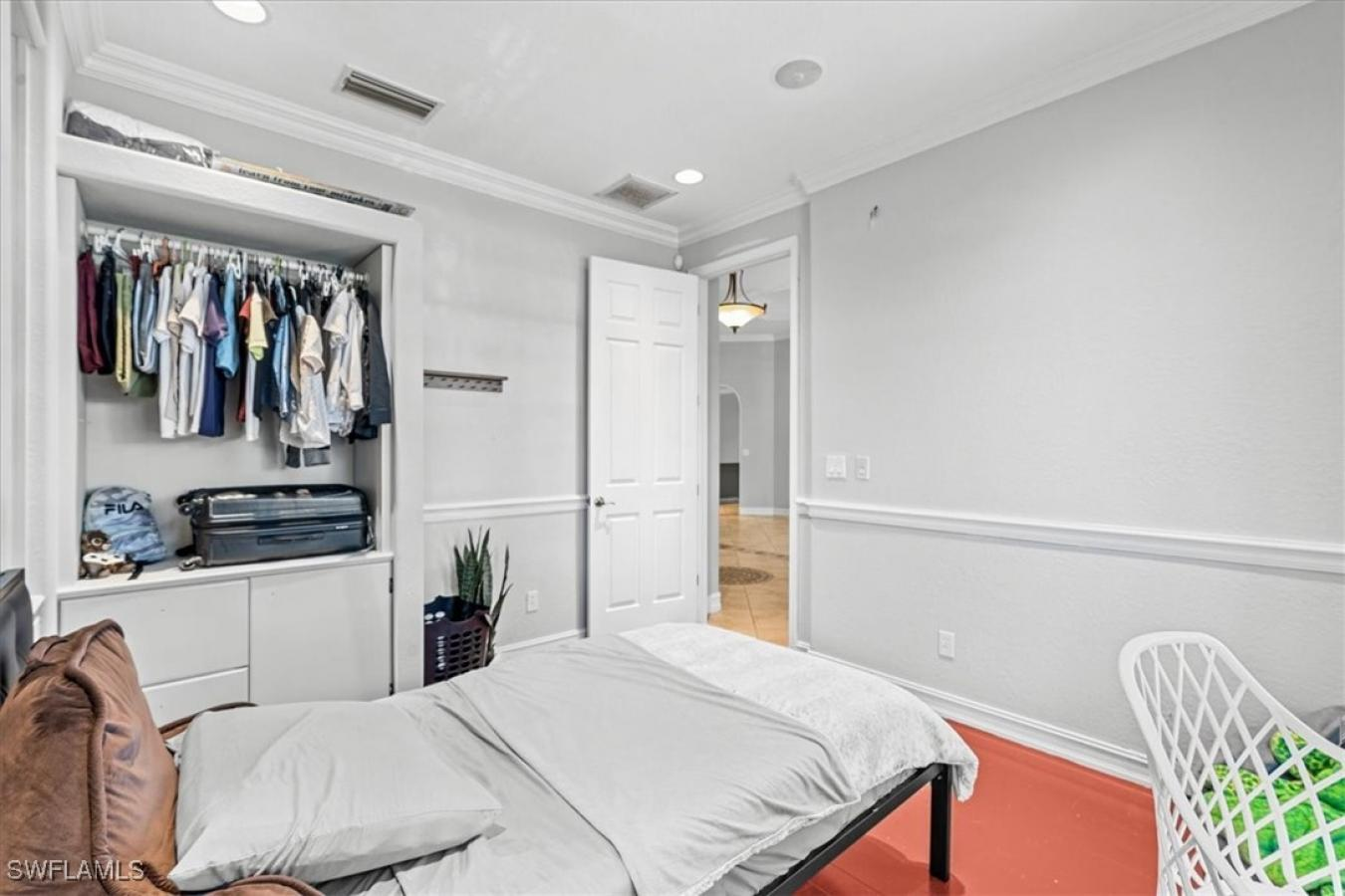 property-image-32