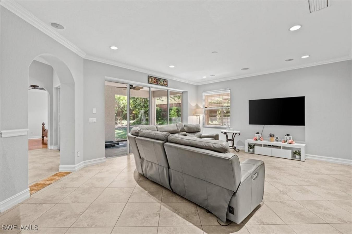 property-image-9