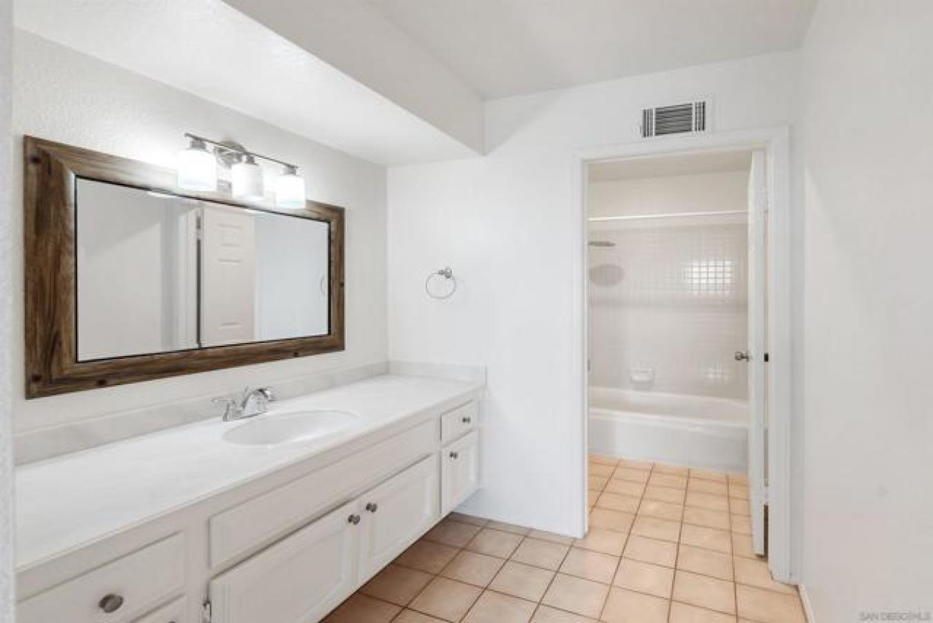 property-image-35