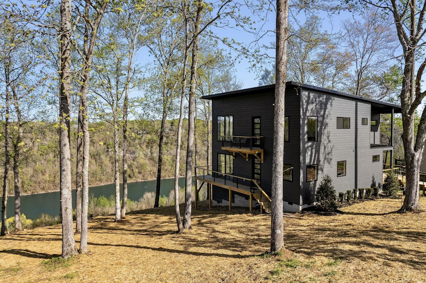 Modern Center Hill Escape w/ Million Dollar Views