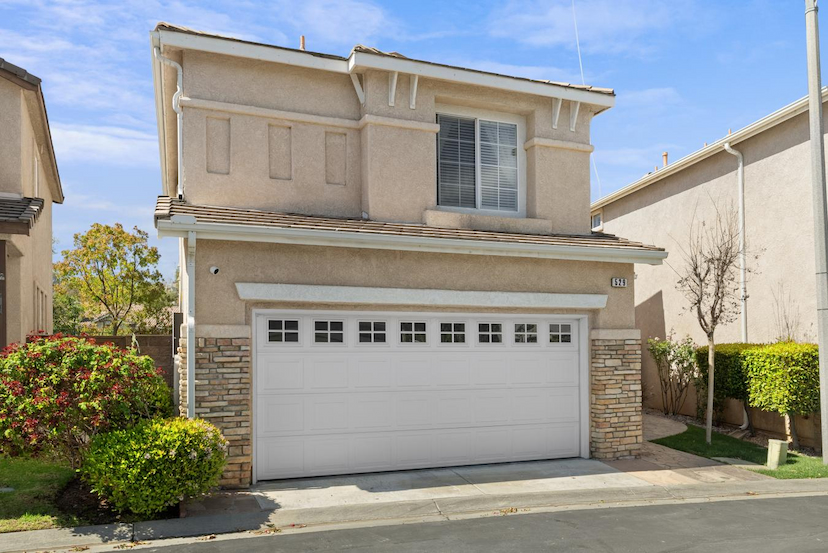 529 Yarrow Drive