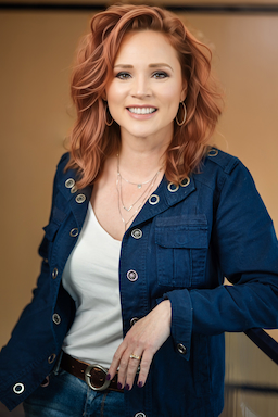 Kelly Worley