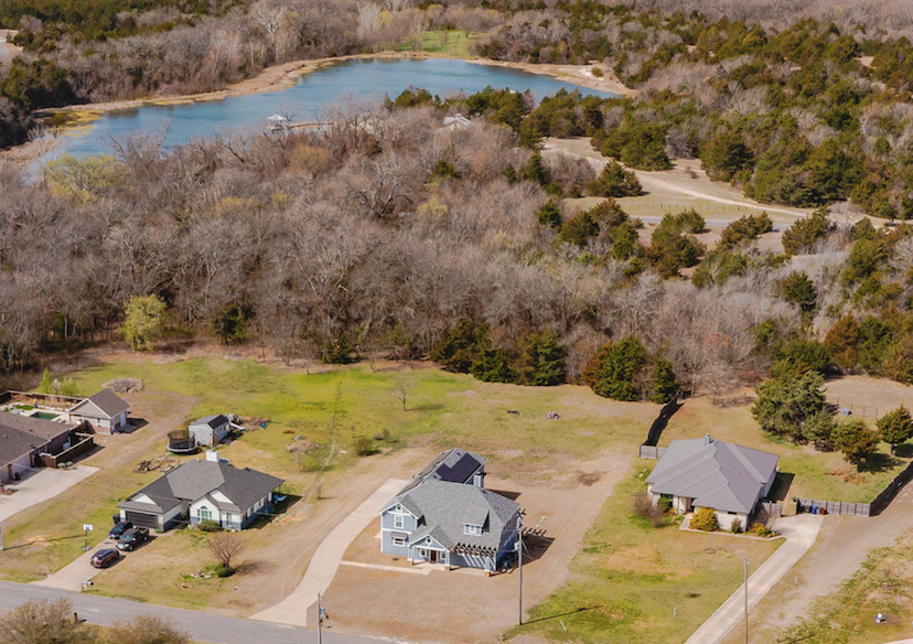 280 Pecan Hollow
