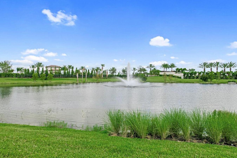 13135 Florida Crane Drive