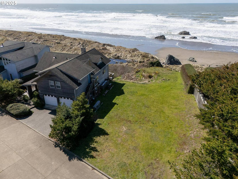 PRIME BANDON OREGON OCEANFRONT LOT