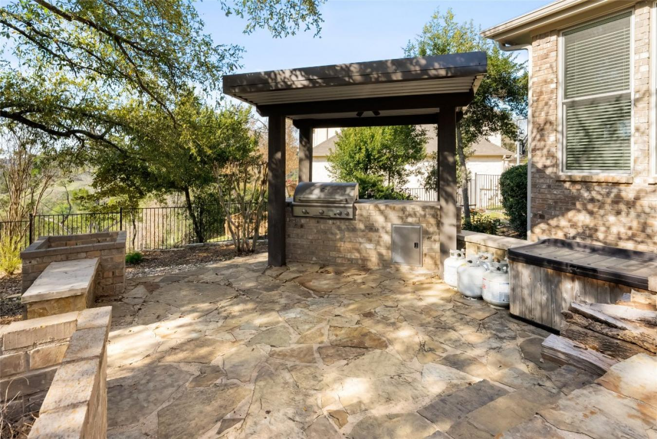 property-image-36