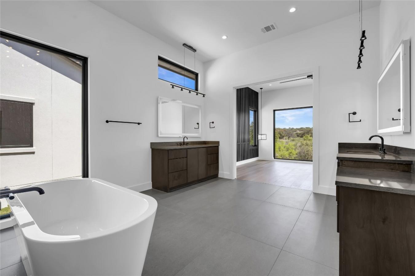 property-image-36