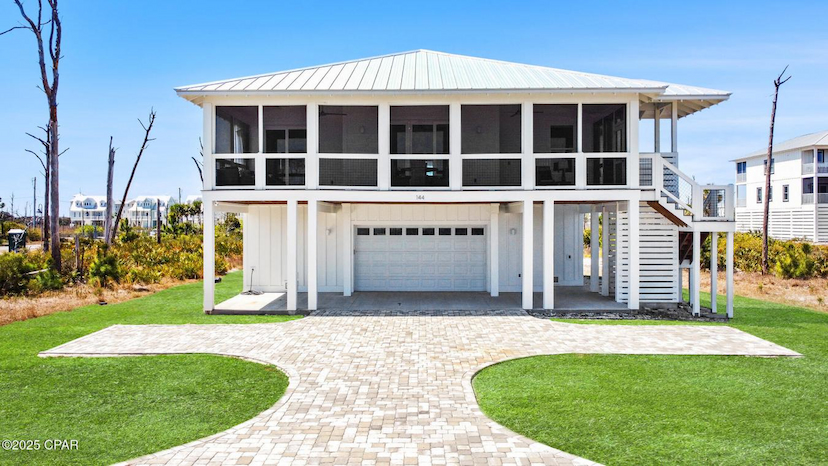 144 Labrador Drive