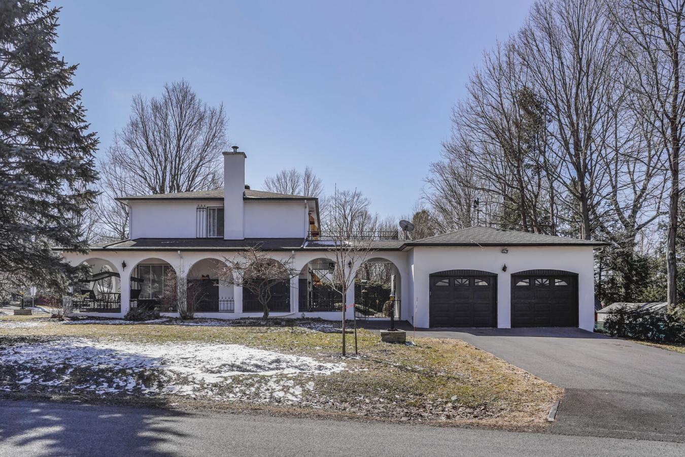 547 Le Moyne