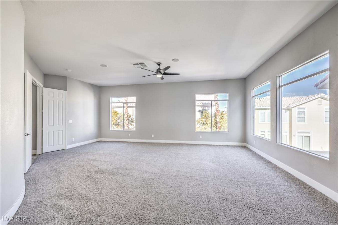 property-image-35