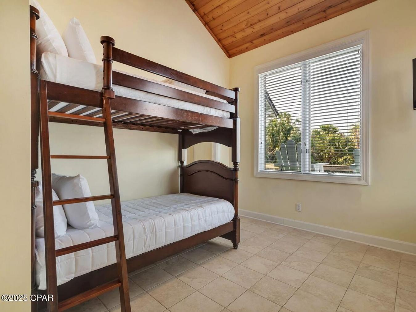 property-image-35