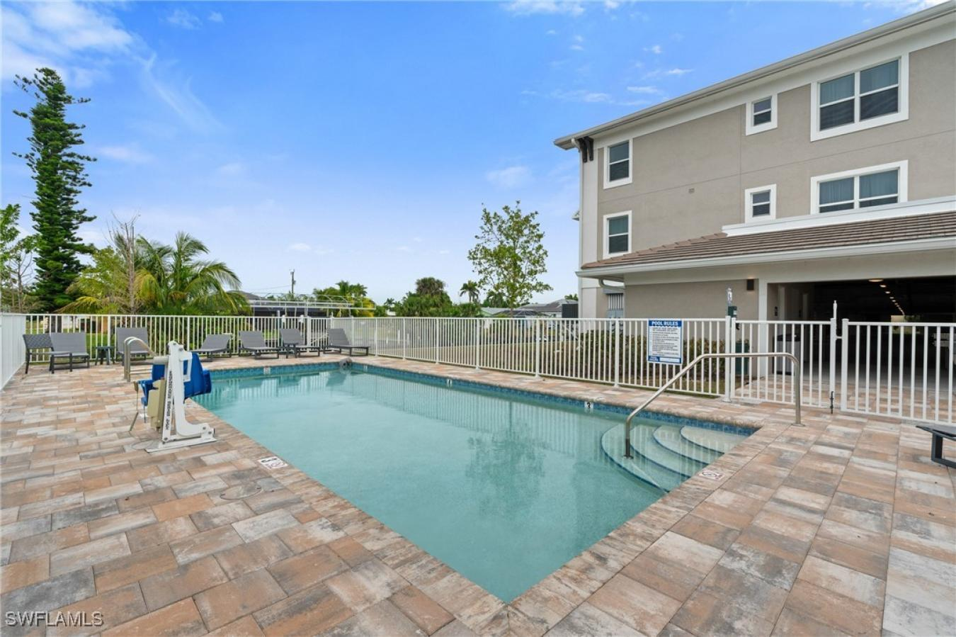 property-image-32