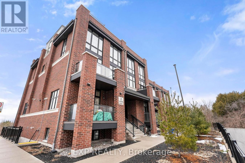 302 - 2 LINSMORE PLACE