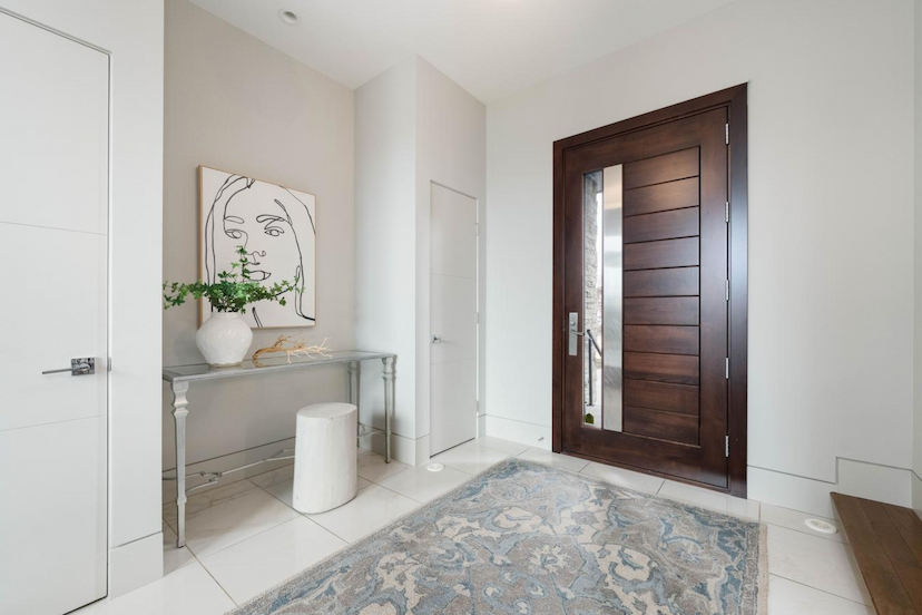 313 Silverado Ranch Manor SW