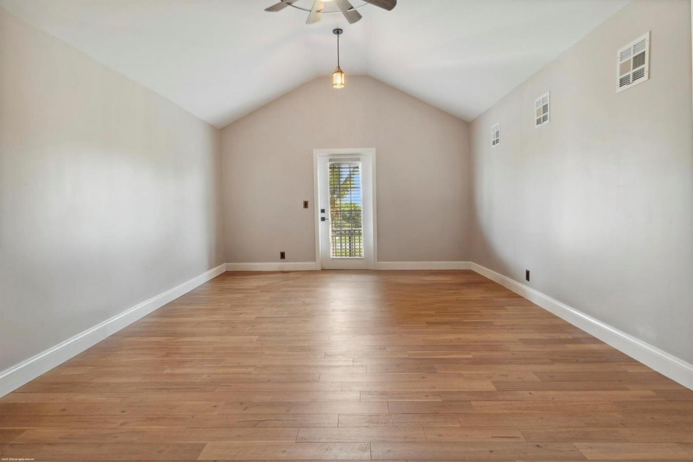 property-image-35
