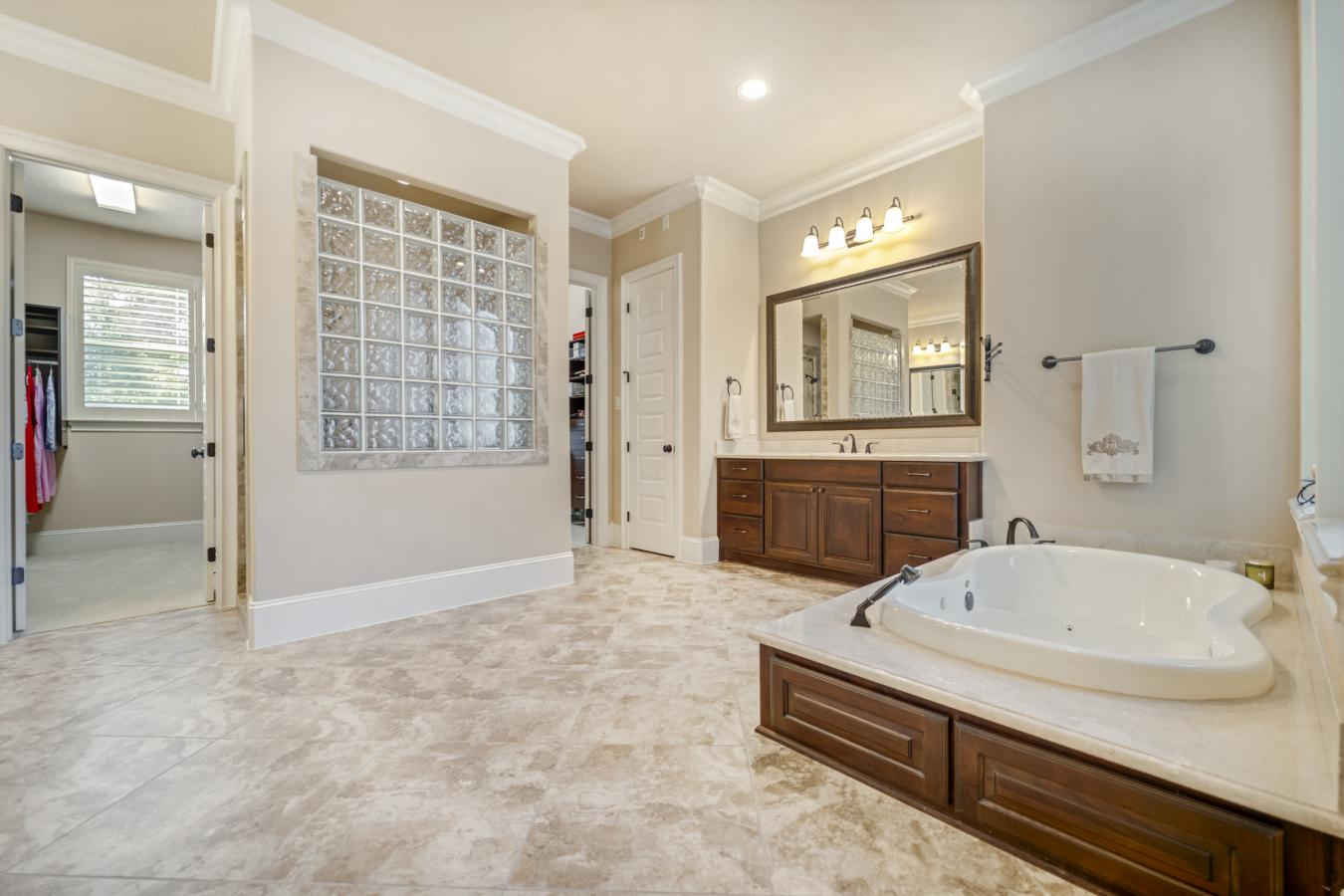 property-image-23