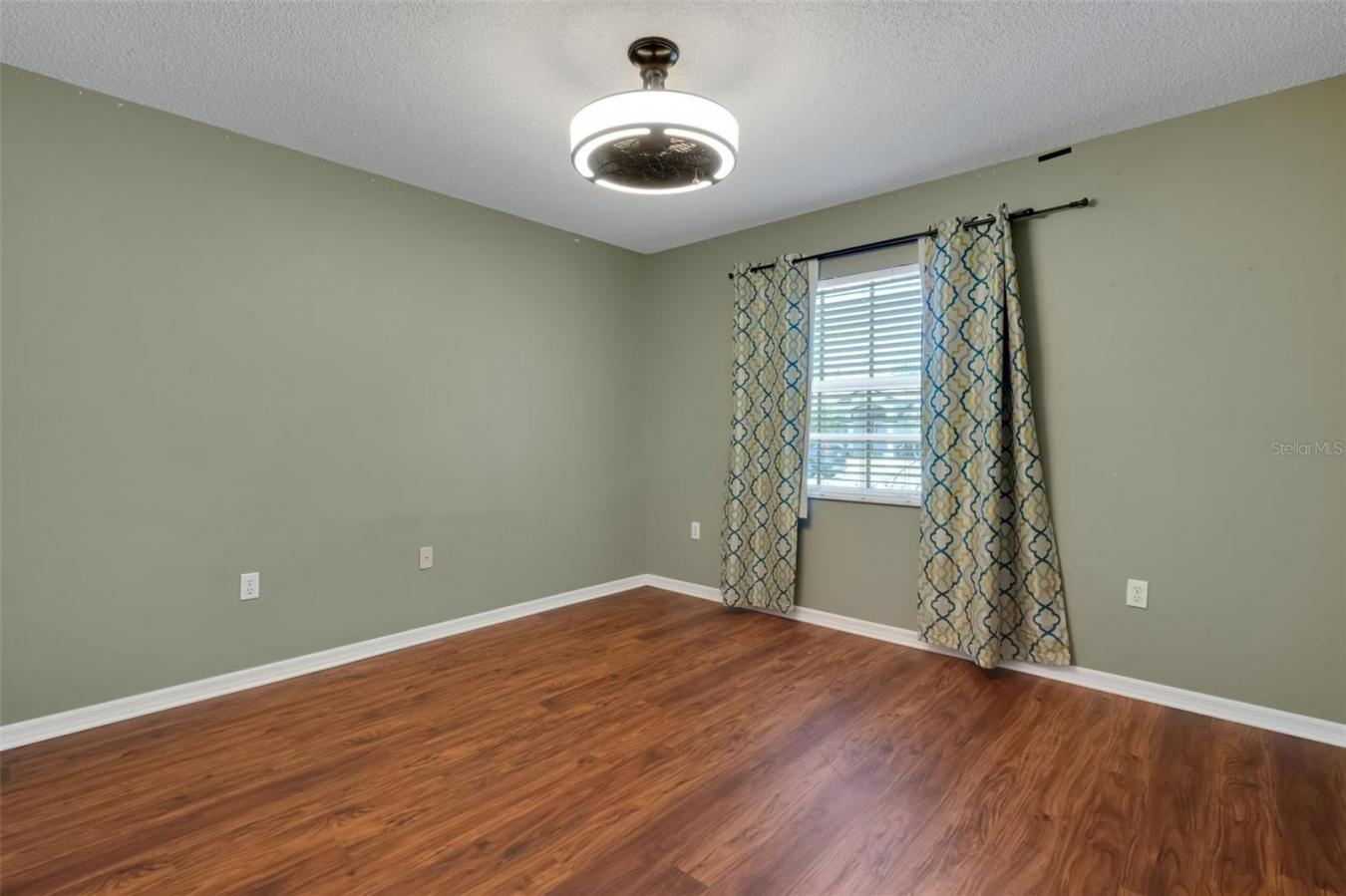 property-image-28