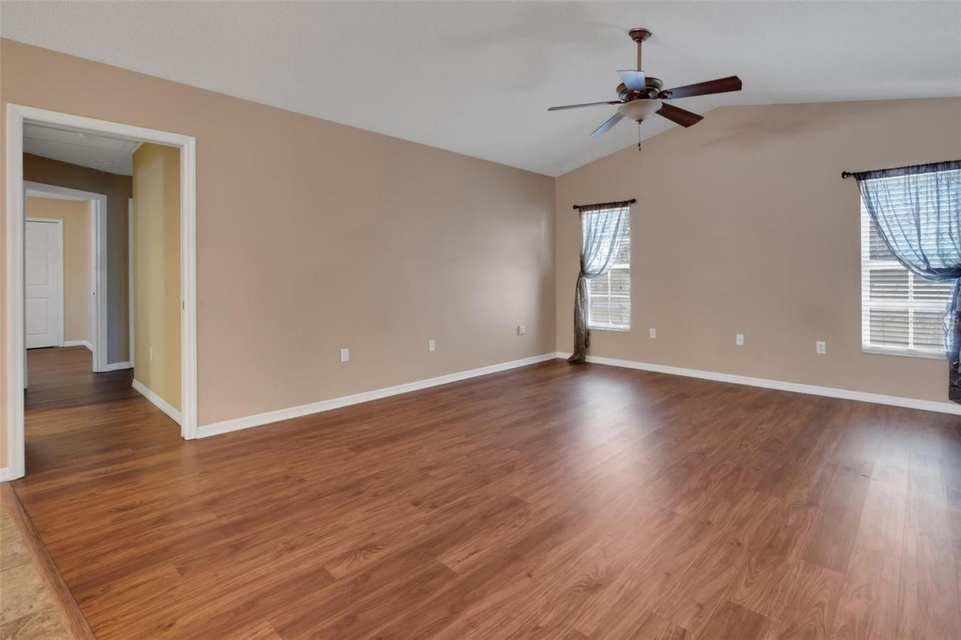 property-image-9