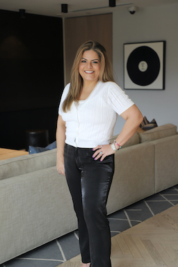 Adelita Serna