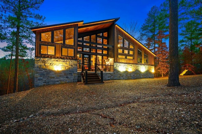 413 W. Eagle Mountain Tr