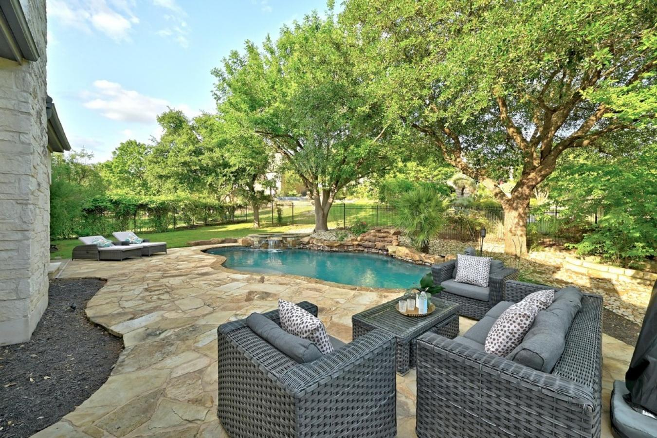 property-image-36