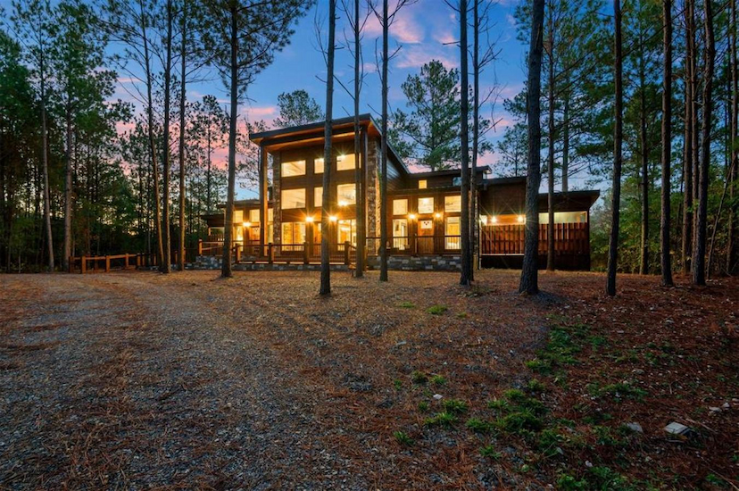 453 Bear Pine Trail