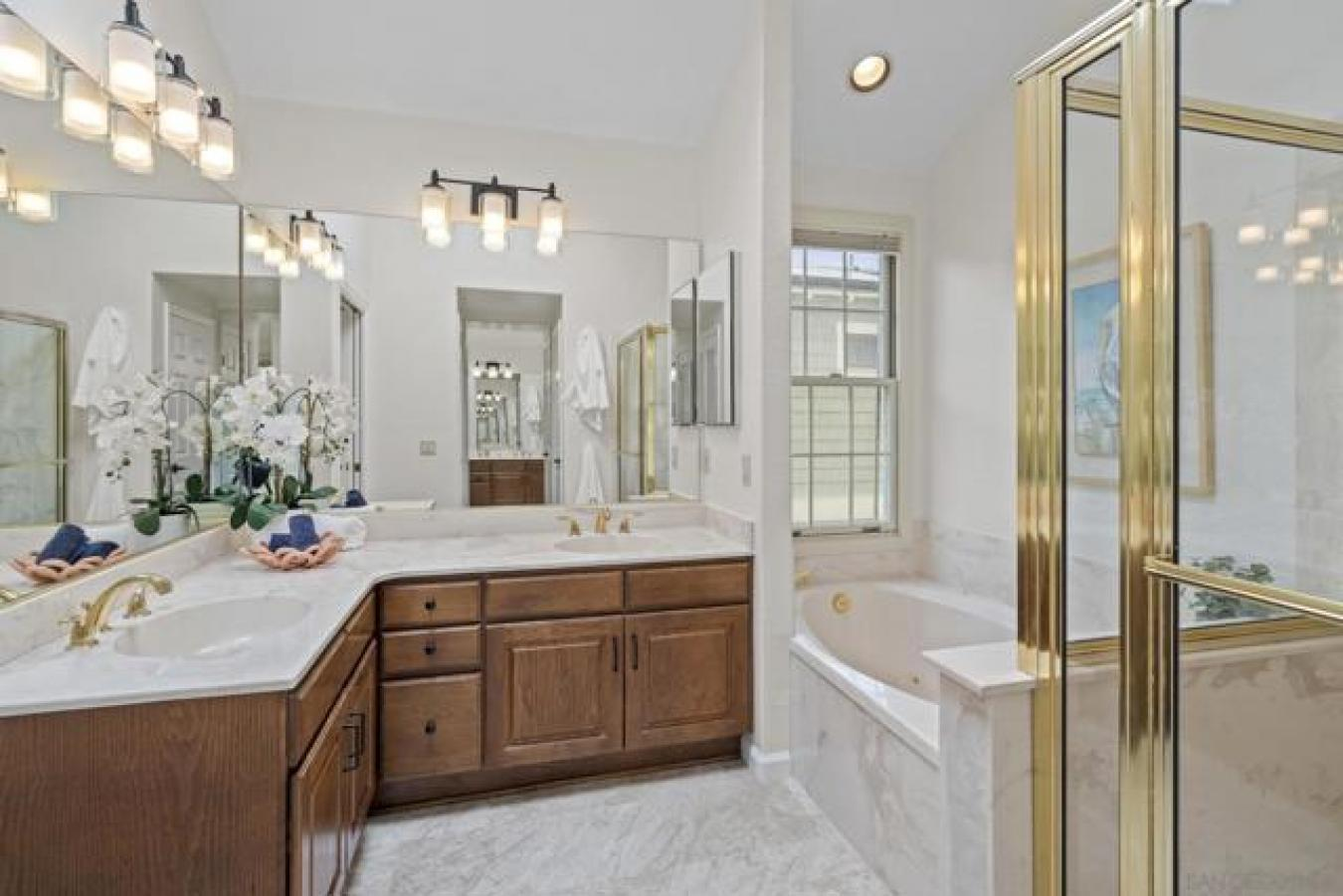 property-image-35
