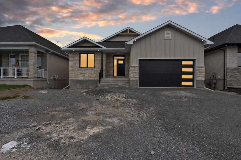 Incredible custom-built executive bungalow