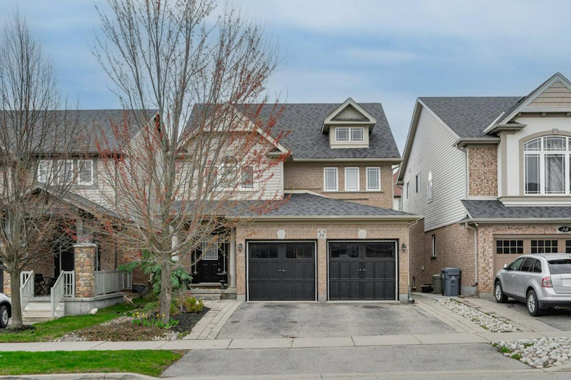 36 Ray Crescent