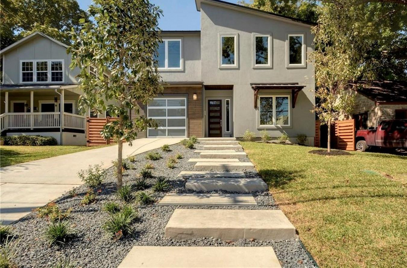 1208 Kinney Avenue