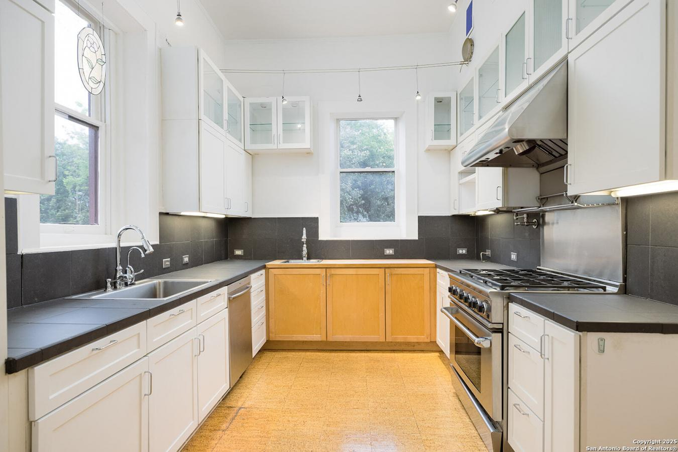 property-image-11
